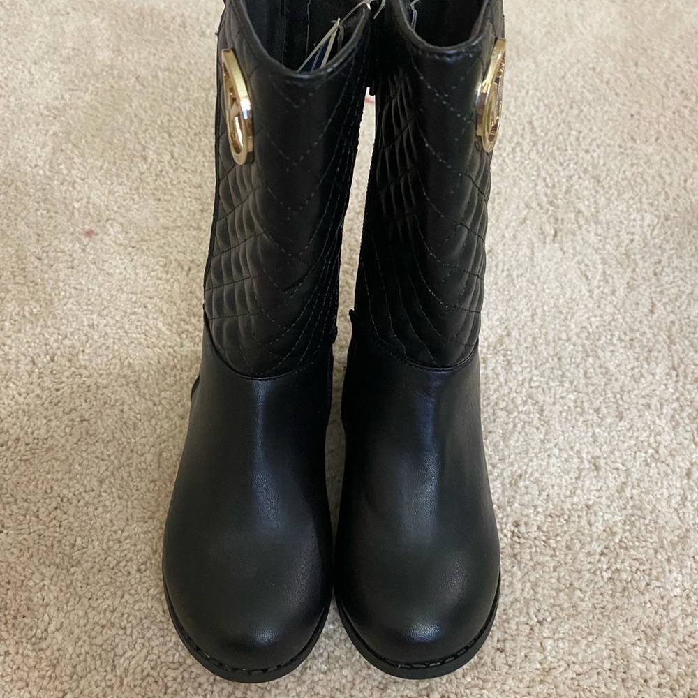 Mk boots. New